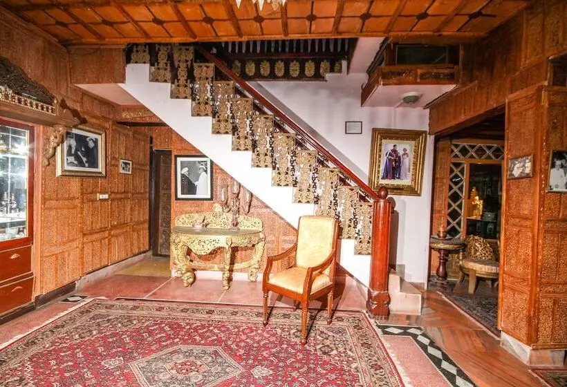 בית מלון כפרי Welcomheritage Grace