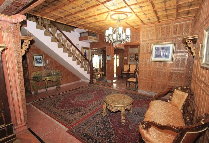 فندق Welcomheritage Grace