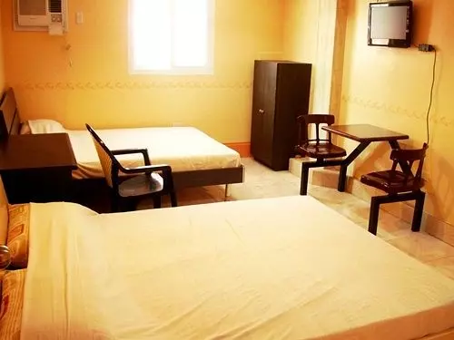 Golden City Hotel