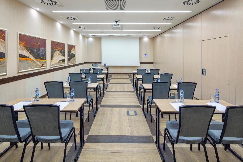 Arkon Park Gdańsk  Destigo Hotels