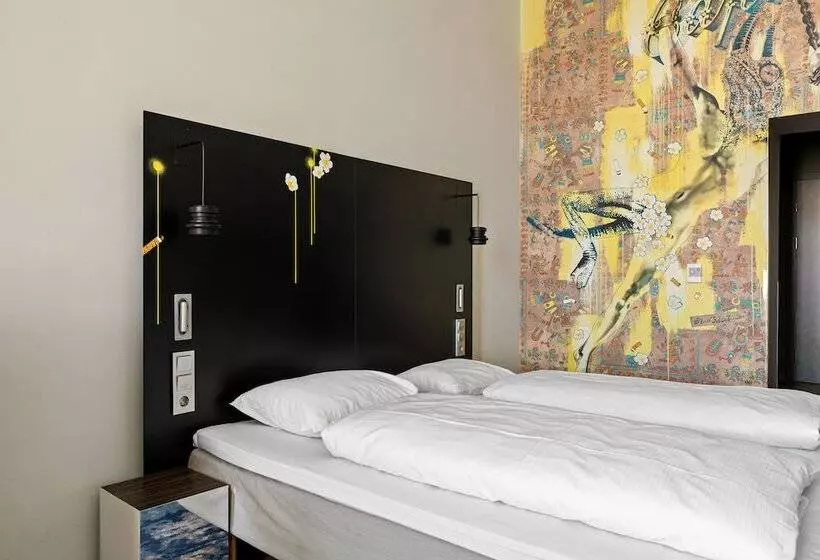 Comfort Hotel Grand Central