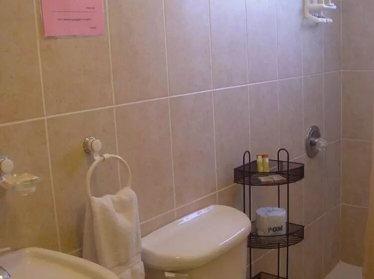 هتل Dos Angeles Del Mar Bed And Breakfast