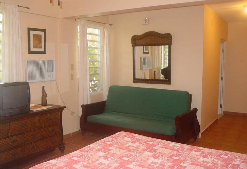 هتل Dos Angeles Del Mar Bed And Breakfast