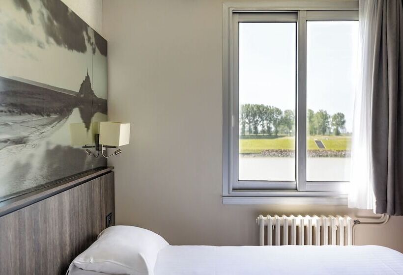 فندق Hôtel De La Digue