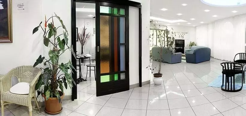 בית מלון כפרי Majore