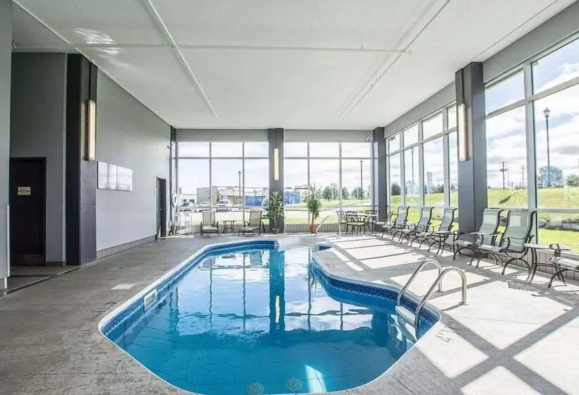 호텔 Quality Inn & Suites Victoriaville