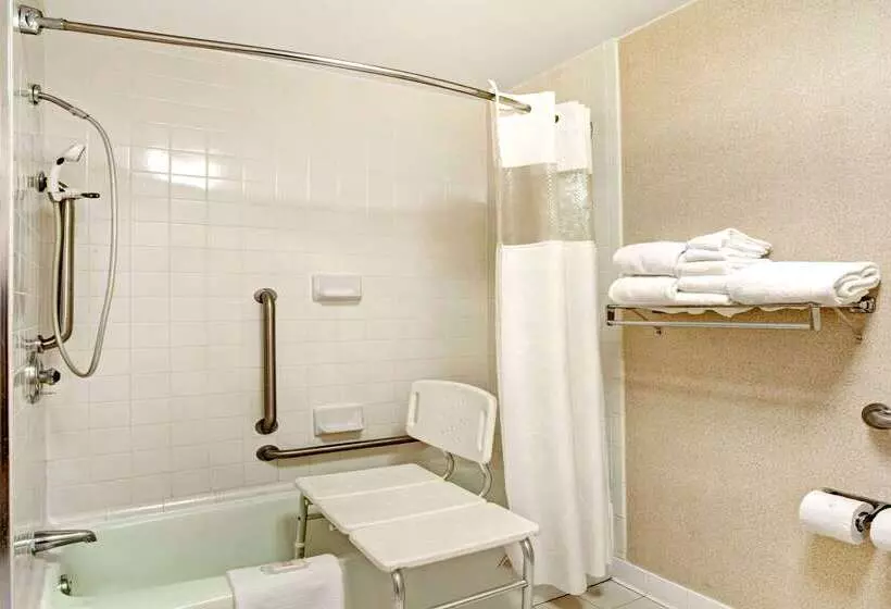 호텔 Ramada By Wyndham West Memphis