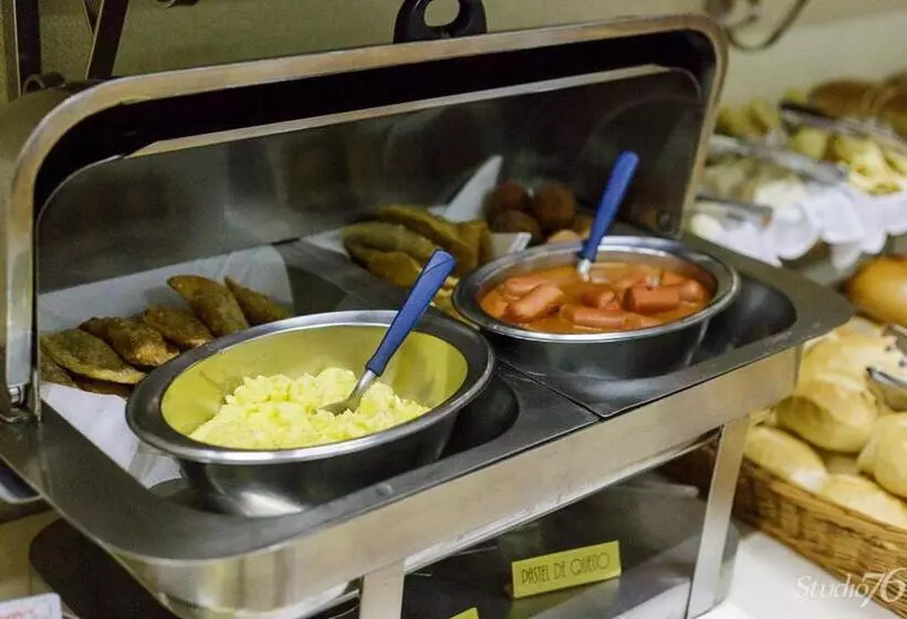 Отель San Silvestre