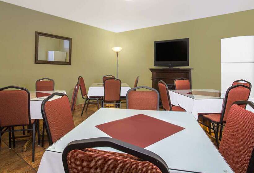 Hotel Super 8 Osoyoos