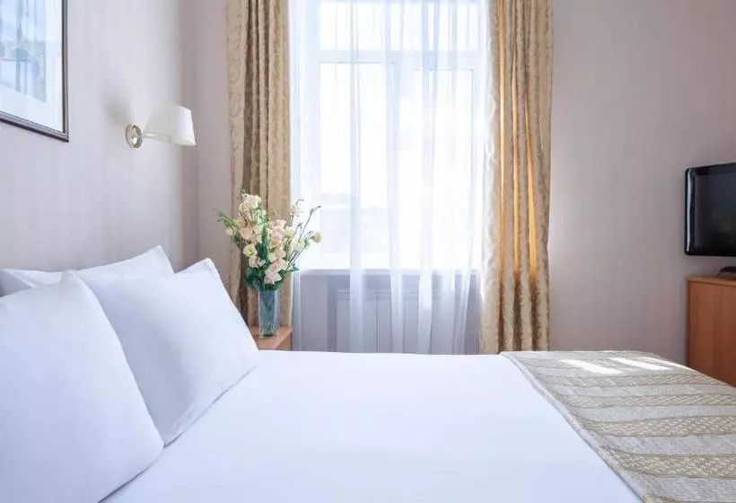 בית מלון כפרי Tourist