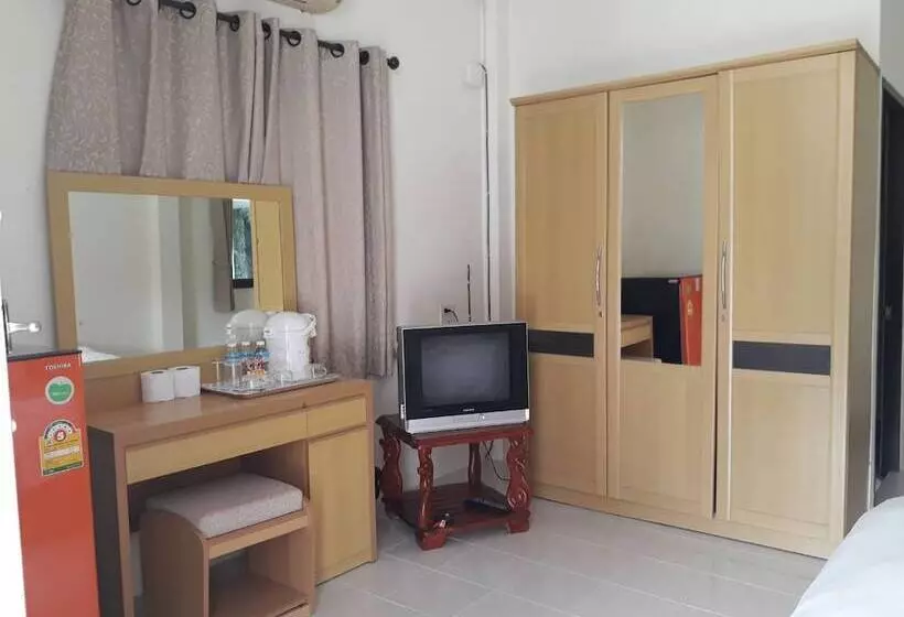 ホテル Aonang Regent