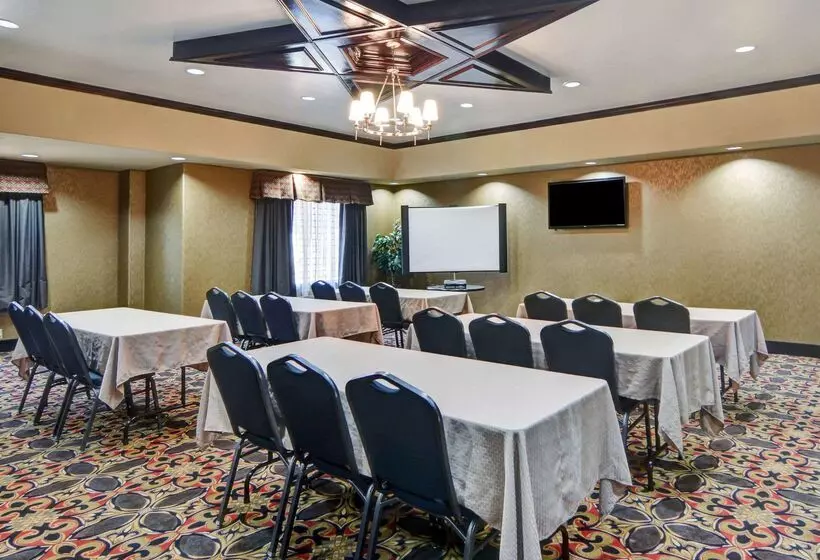 ホテル Comfort Suites Lake Worth