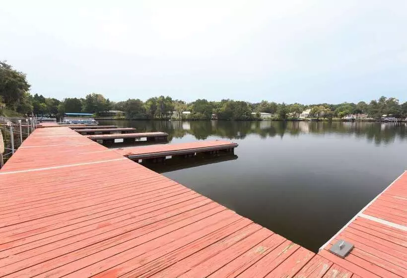 酒店 Days Inn By Wyndham Crystal River