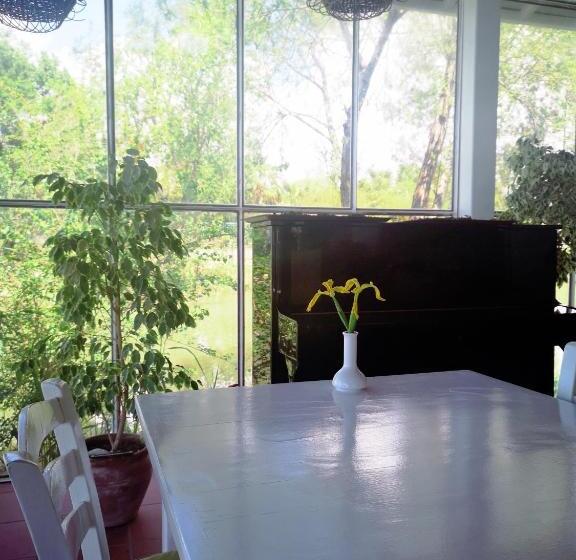 فندق Yonca Lodge