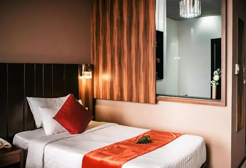 Grand Howard Hotel Bangkok