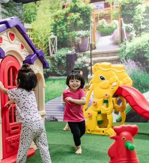 Grand Howard Hotel Bangkok