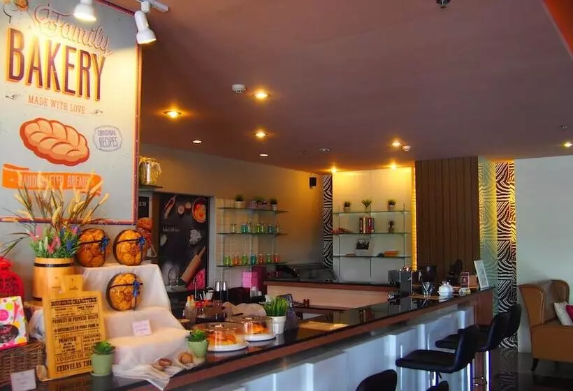 Grand Howard Hotel Bangkok