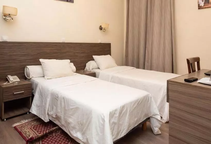 هتل Hôtel Suisse