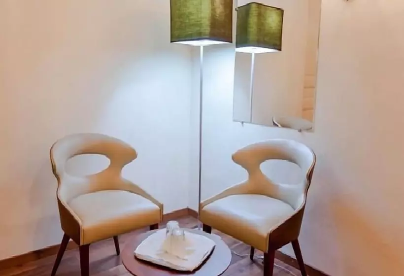 هتل Hôtel Suisse