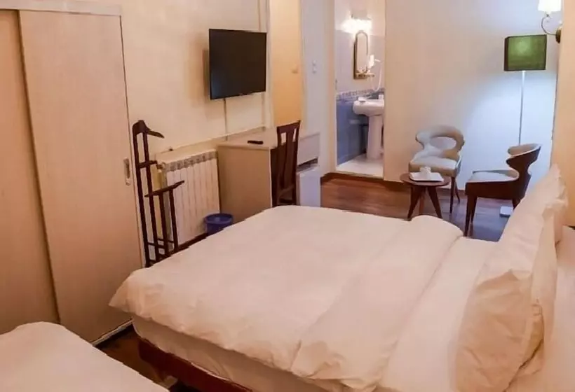 هتل Hôtel Suisse