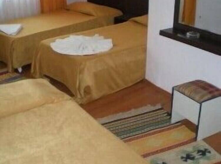 בית מלון כפרי Kale