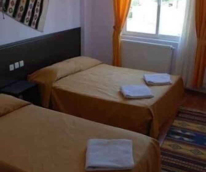 בית מלון כפרי Kale