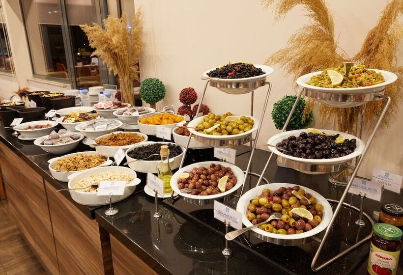 Отель Park Dedeman Denizli