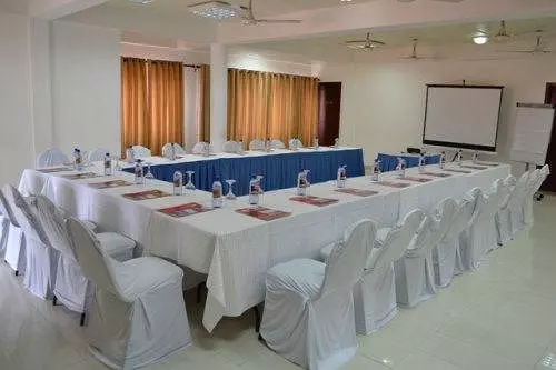 호텔 Ramada Resort Accra Coco Beach