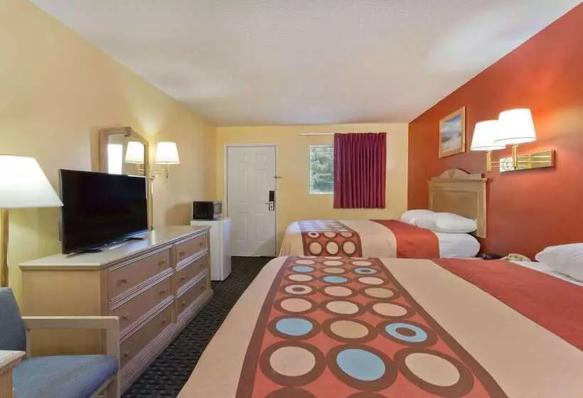 호텔 Super 8 By Wyndham Chipley