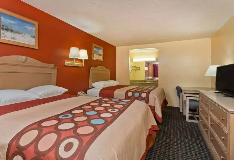 호텔 Super 8 By Wyndham Chipley