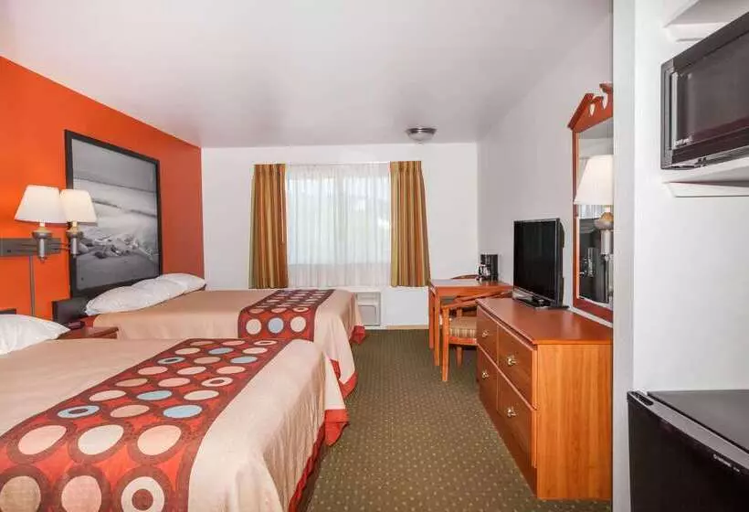 酒店 Super 8 By Wyndham Cloverdale Wine Country