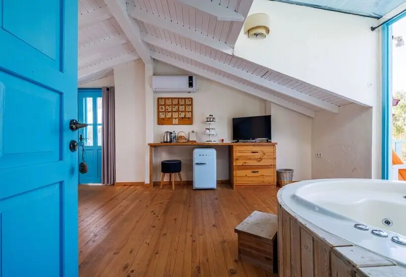 ホテル Yonca Lodge
