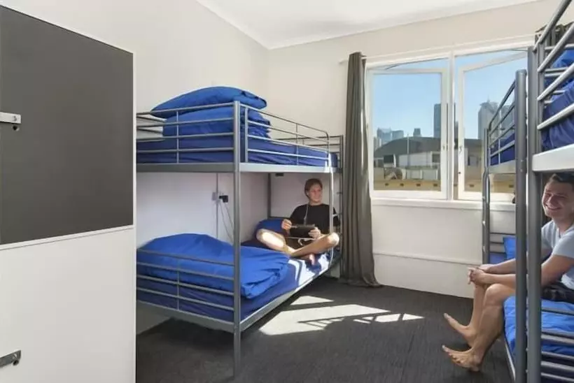 הוסטל Mad Monkey Downtown