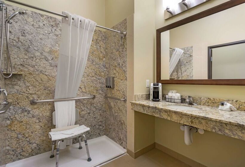 호텔 Best Western Plus Lacey Inn & Suites