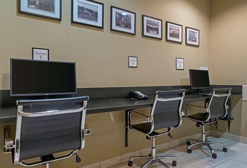 호텔 Best Western Plus Lacey Inn & Suites