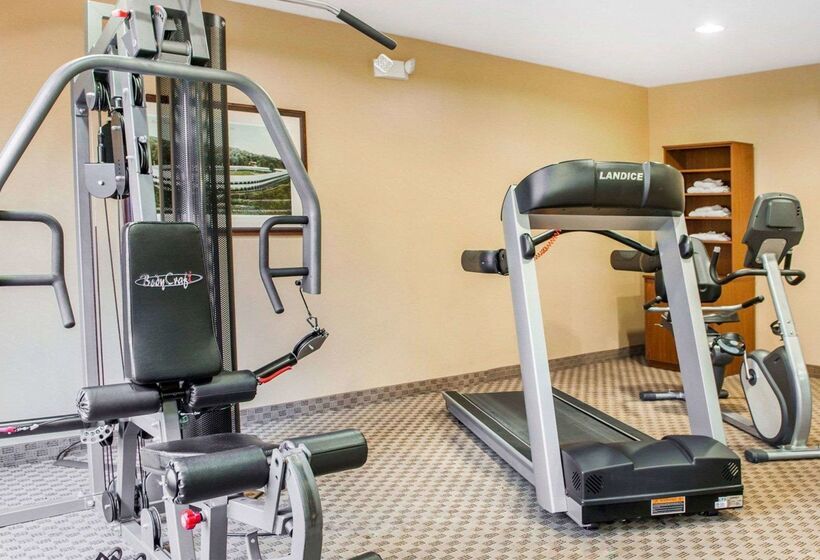 ホテル Comfort Suites French Lick