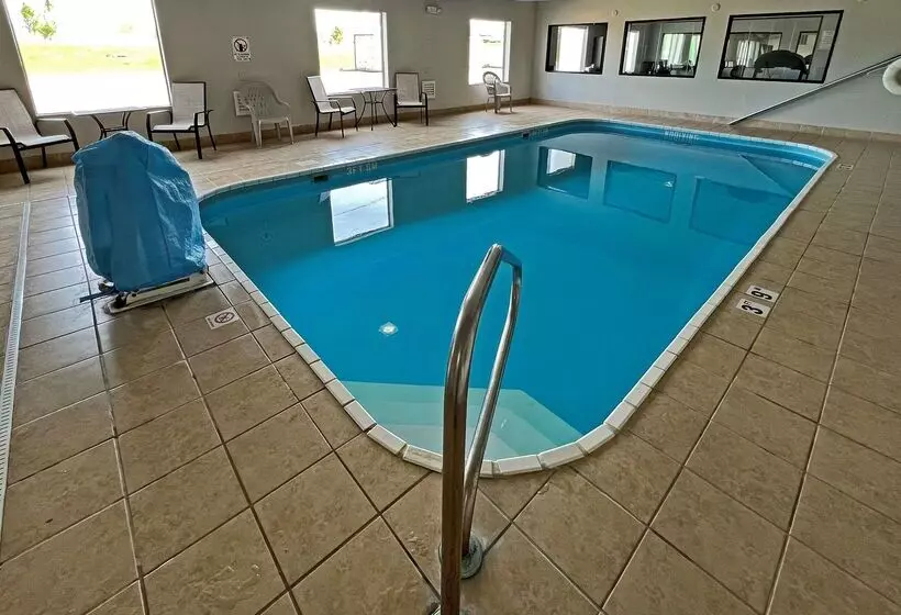 ホテル Comfort Suites Jacksoncape Girardeau