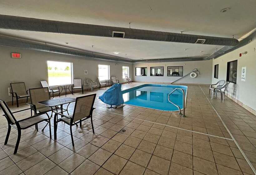 Отель Comfort Suites Jacksoncape Girardeau