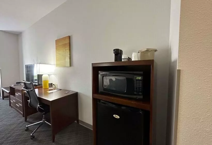 ホテル Comfort Suites Jacksoncape Girardeau