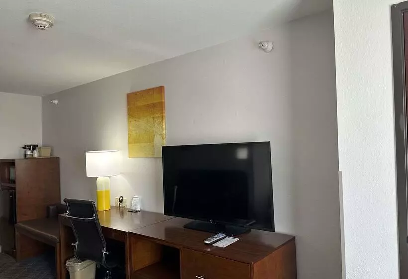 ホテル Comfort Suites Jacksoncape Girardeau