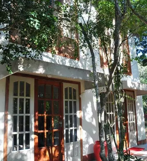 Отель Ferradura Parque Pousada