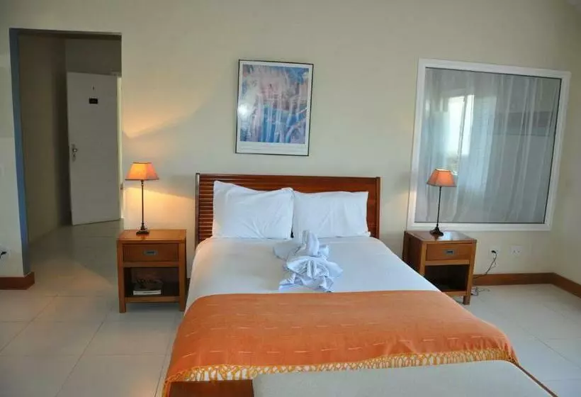 Отель Ferradura Parque Pousada