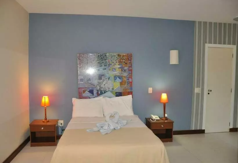 Отель Ferradura Parque Pousada