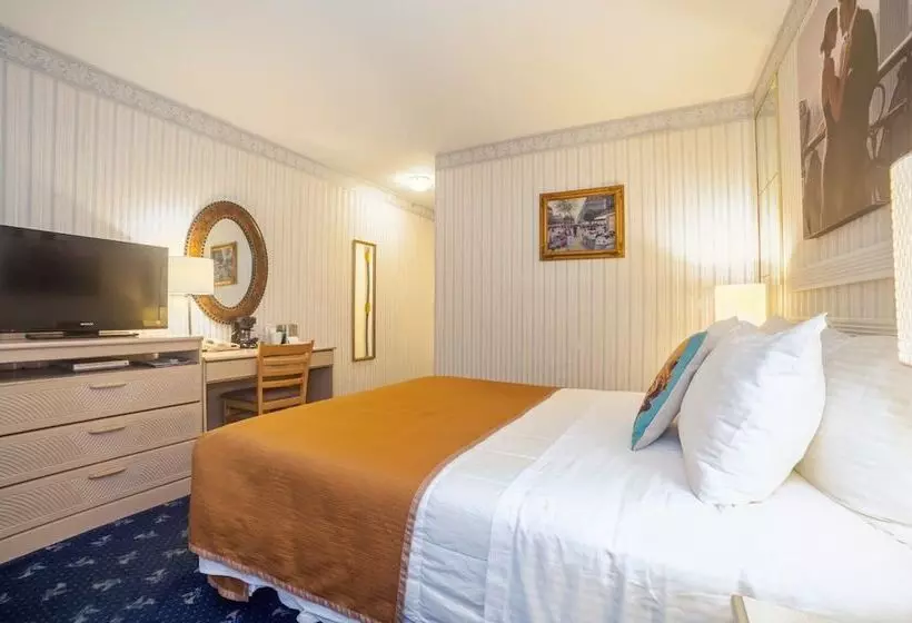 Flushing Central Hotel 88