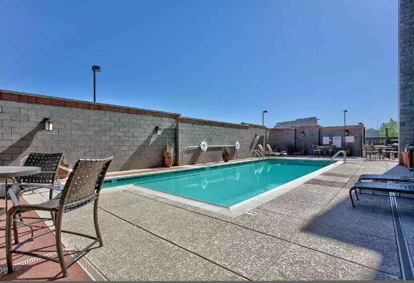 ホテル Hampton Inn & Suites Scottsdale At Talking Stick