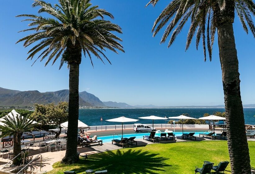 בית מלון כפרי Harbour House