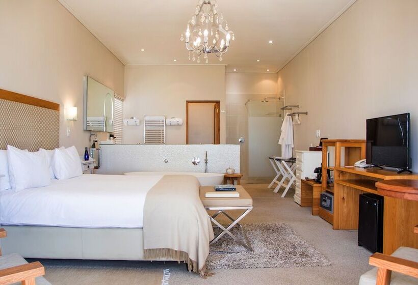 בית מלון כפרי Harbour House