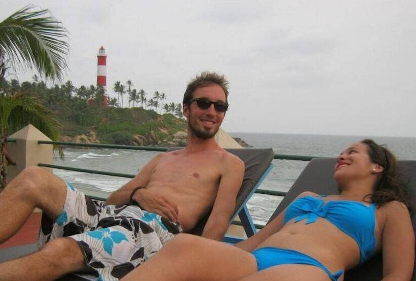 酒店 Jeevan Ayurvedic Beach Resort