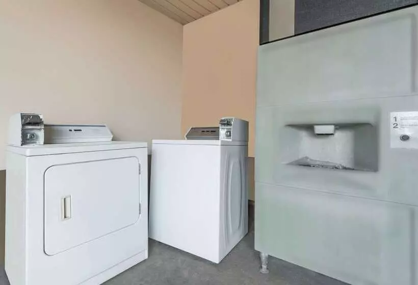 酒店 Knights Inn Greenville