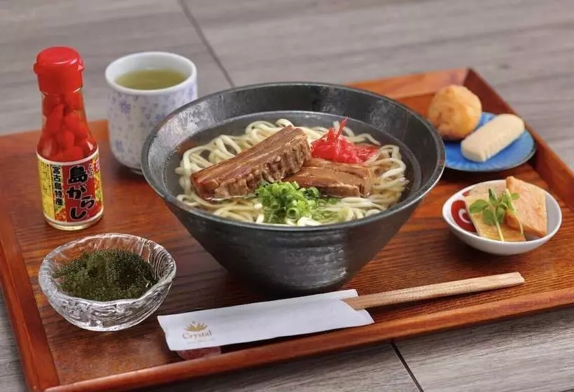 ホテル Minamisenri Crystal